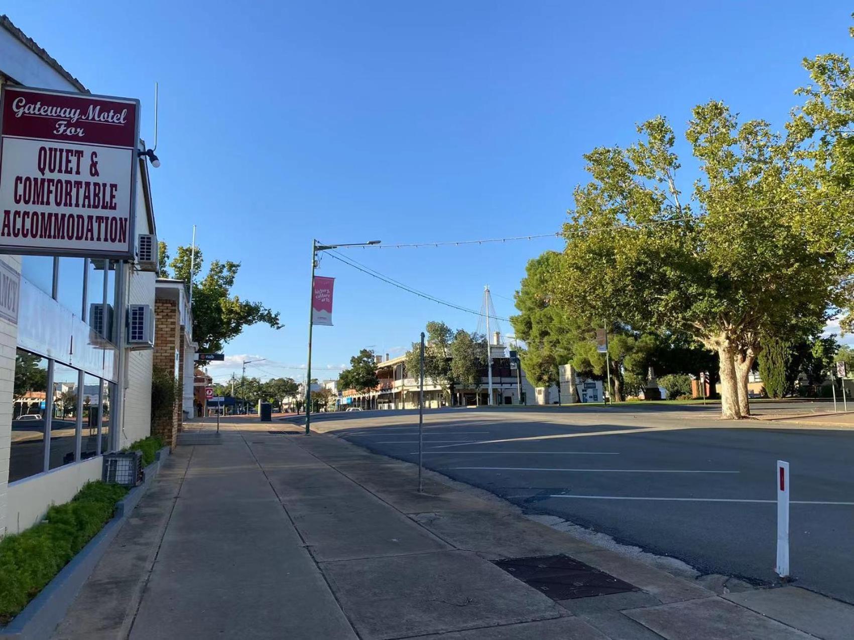 Gateway Motor Inn Narrandera Exterior foto