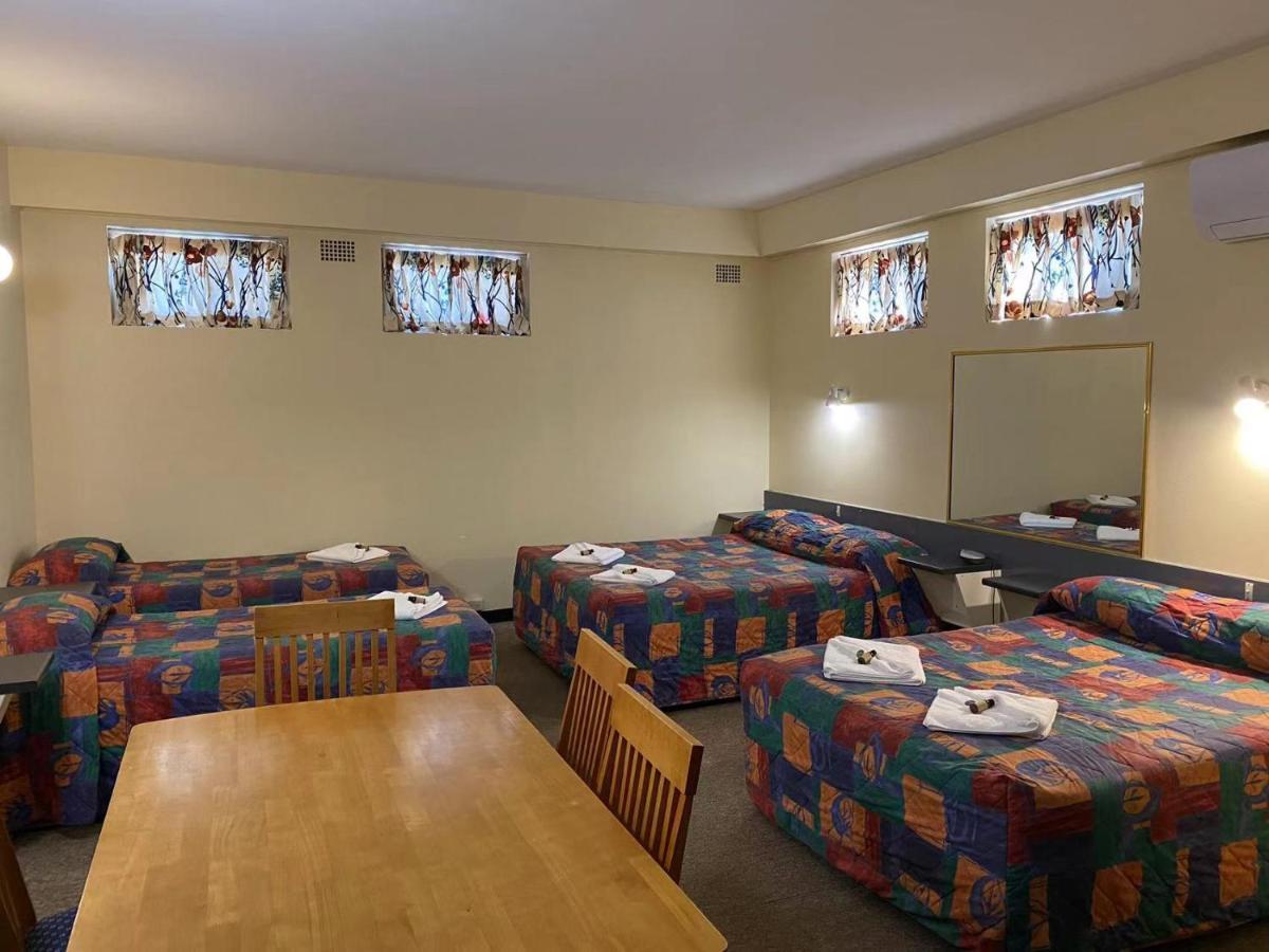 Gateway Motor Inn Narrandera Exterior foto